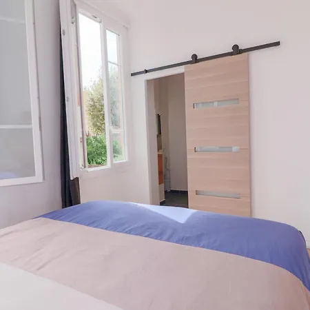 Stylish In The Old Town, With Ac. * Antibes