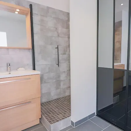 Appartement Stylish In The Old Town, With Ac. *