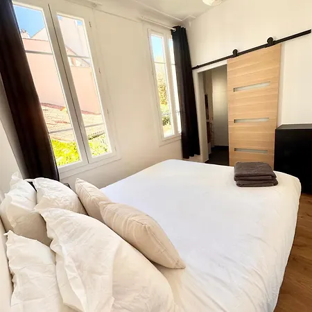 Appartement Stylish In The Old Town, With Ac.