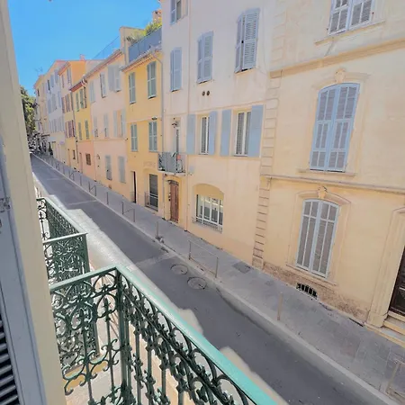 Stylish In The Old Town, With Ac. Appartement